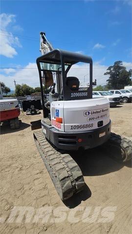 Bobcat E45 Lánctalpas kotrók