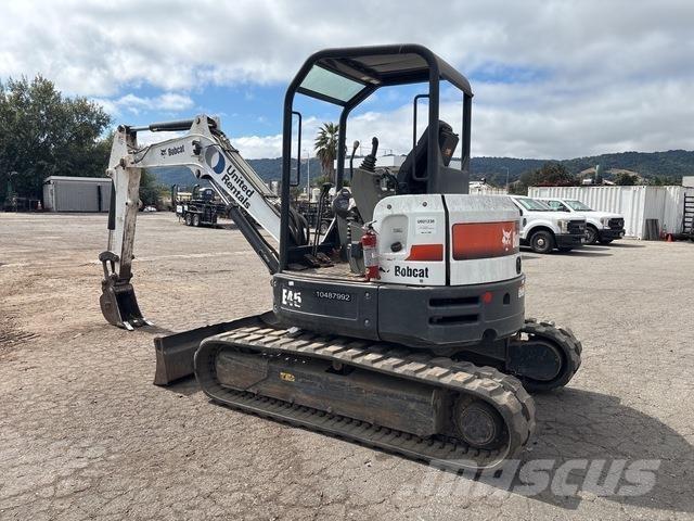 Bobcat E45 Lánctalpas kotrók