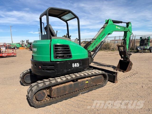 Bobcat E45 Lánctalpas kotrók