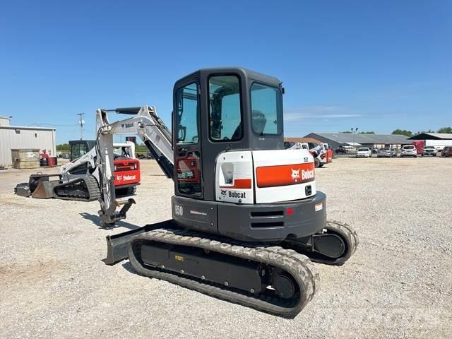 Bobcat E50 Lánctalpas kotrók