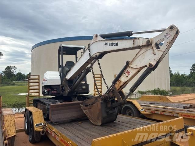 Bobcat E50 Lánctalpas kotrók