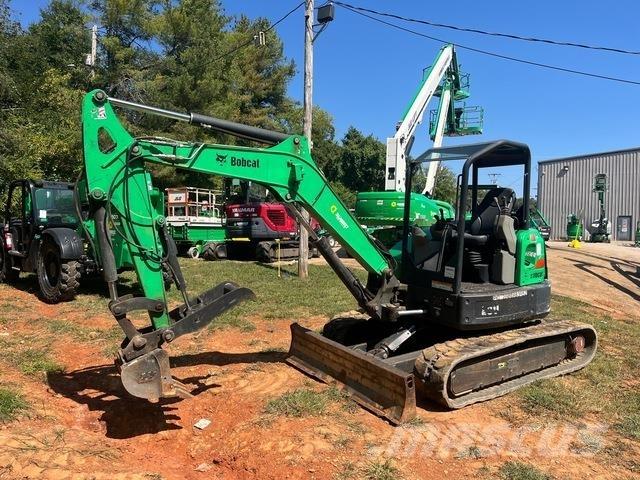 Bobcat E50 Lánctalpas kotrók