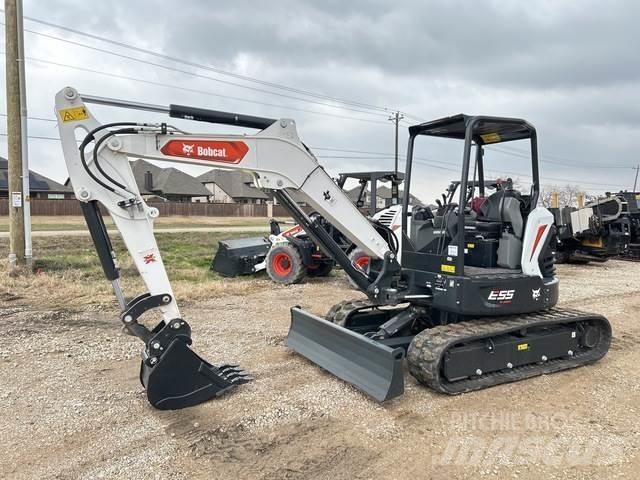 Bobcat E55 Lánctalpas kotrók