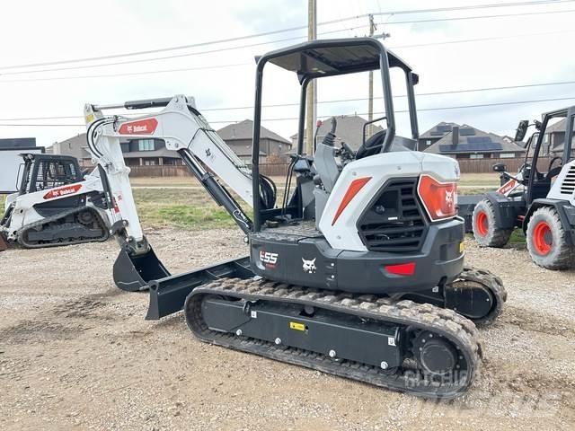 Bobcat E55 Lánctalpas kotrók