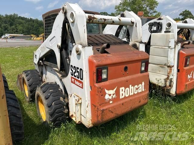 Bobcat S250 Kompaktrakodók