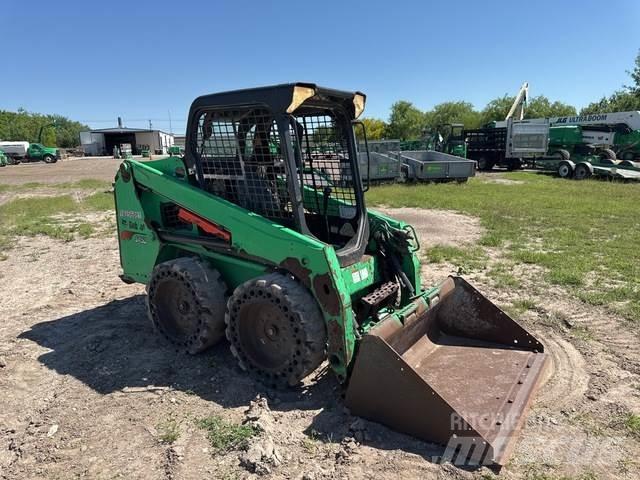 Bobcat S450 Kompaktrakodók