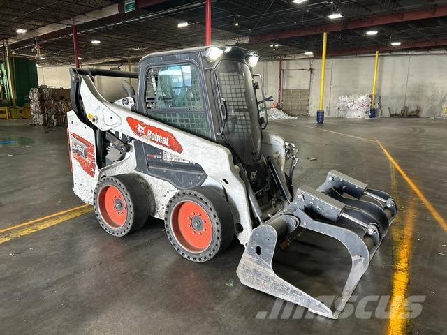 Bobcat S66 Kompaktrakodók