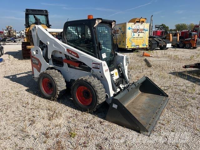 Bobcat S770 Kompaktrakodók