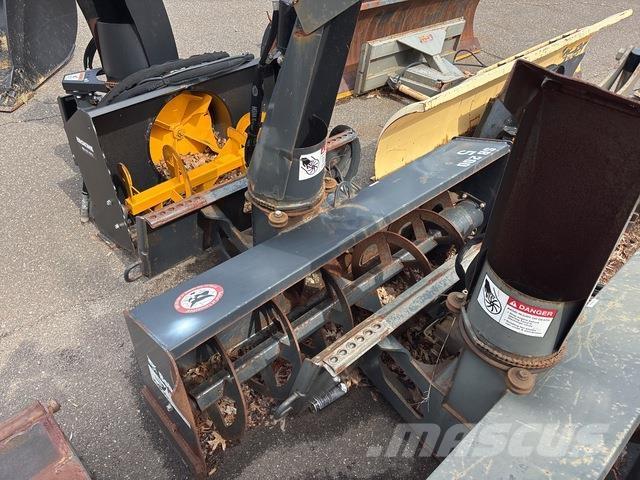 Bobcat SB200 Hómarók