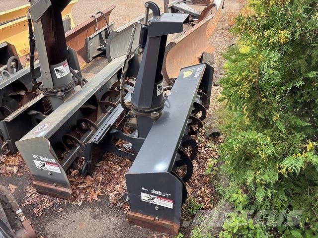 Bobcat SB200 Hómarók