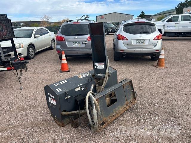Bobcat SB200 Hómarók