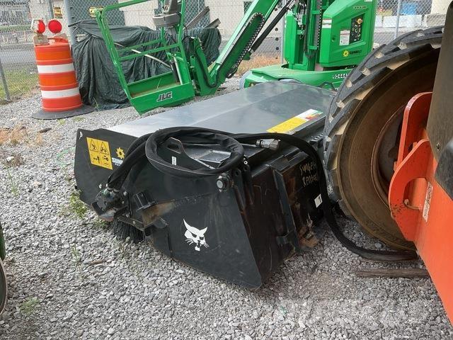 Bobcat SWB72 Úttakarító gépek