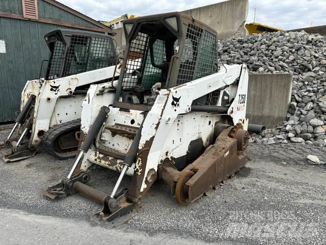 Bobcat T250 Kompaktrakodók