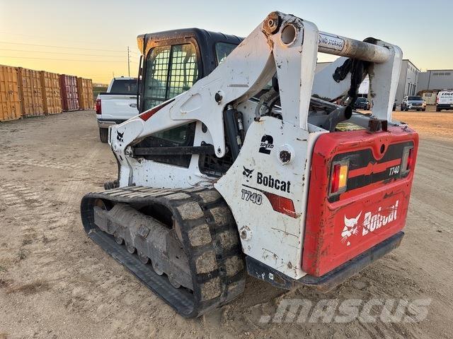 Bobcat T740 Kompaktrakodók