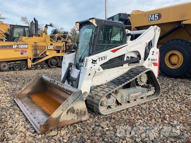 Bobcat T870 Kompaktrakodók