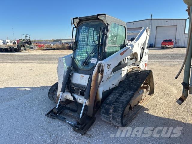 Bobcat T870 Kompaktrakodók