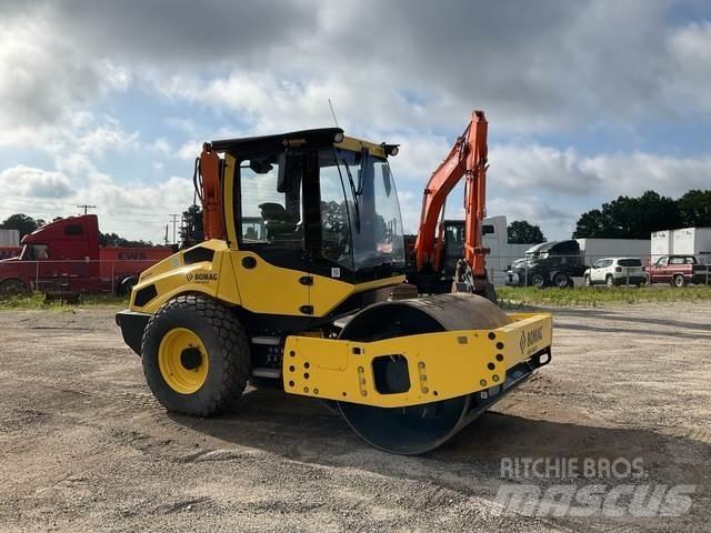Bomag BW177D-5 Egydobos hengerek