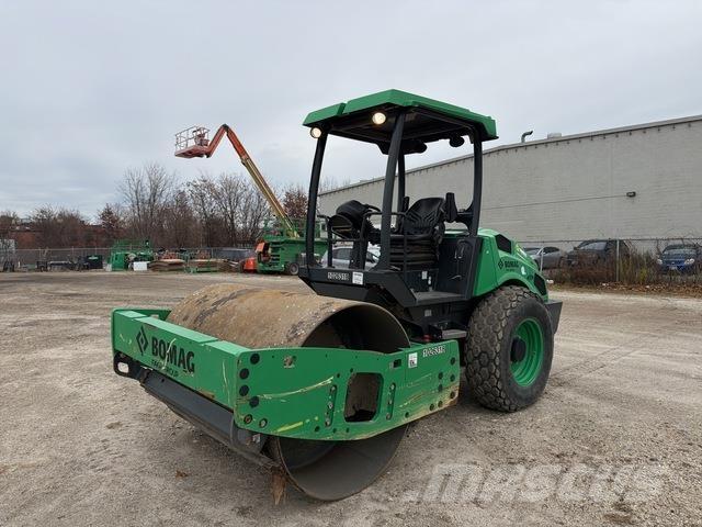 Bomag BW177D-5 Egydobos hengerek