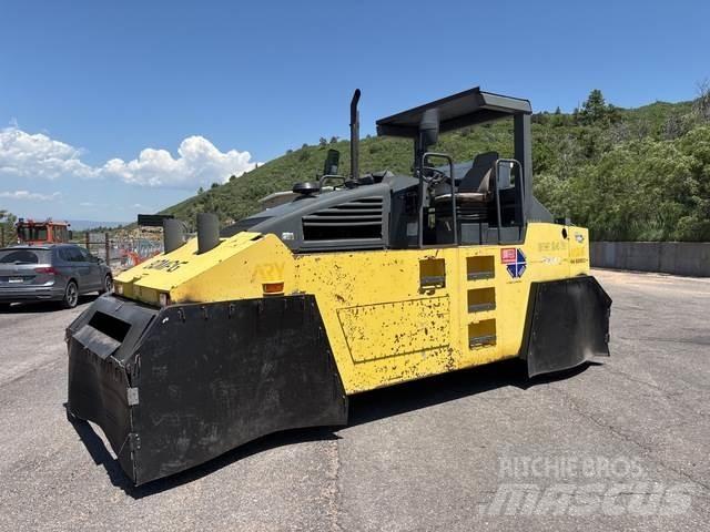Bomag BW24R Pneumatikus kerekes hengerek