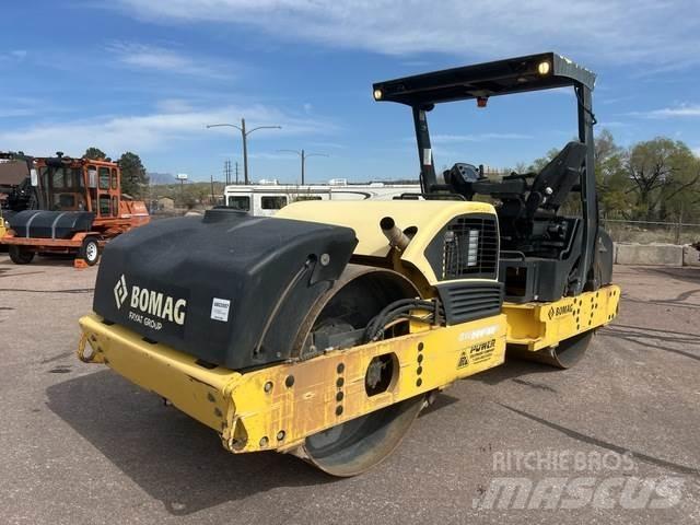 Bomag BW266AD Pneumatikus kerekes hengerek
