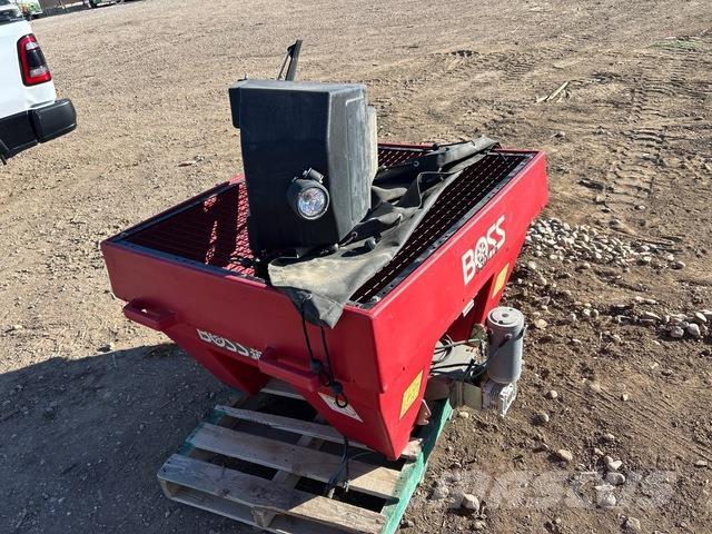 Boss  Homok és Sószórók