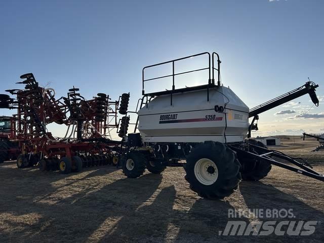 Bourgault 5710 Sorvetőgép
