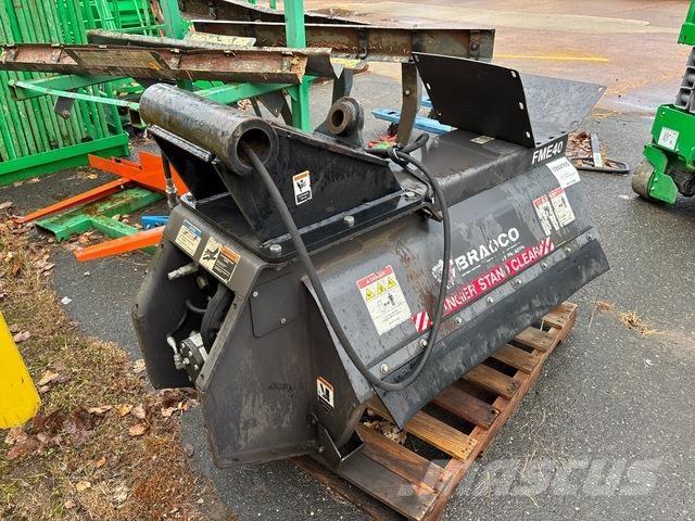 Bradco  Építőipar - Egyebek