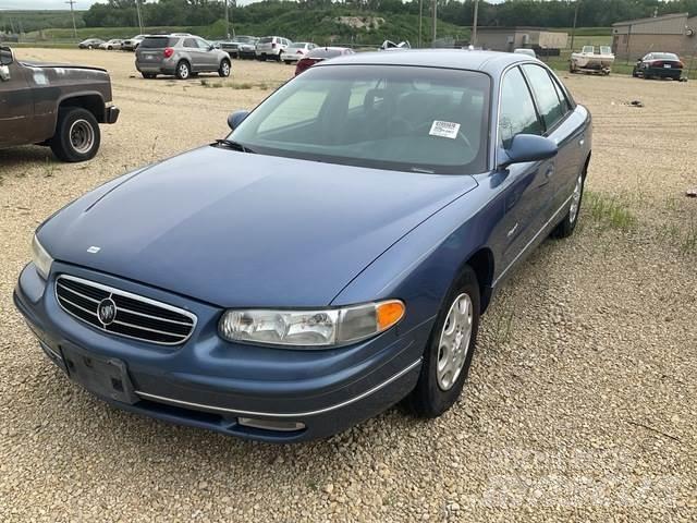 Buick Regal LS Kistehergépjárművek