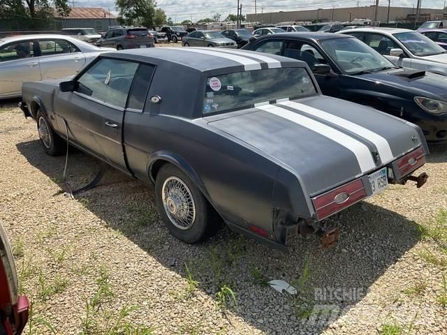 Buick Riviera Kistehergépjárművek