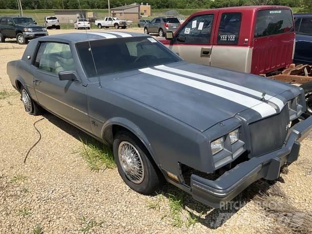 Buick Riviera Kistehergépjárművek