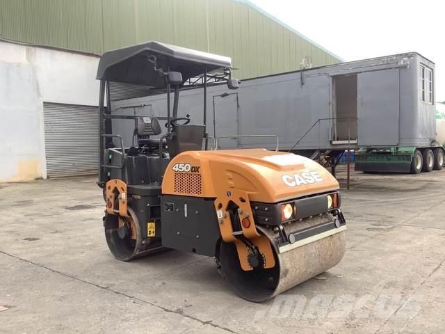 CASE 450DX Ikerdobos hengerek