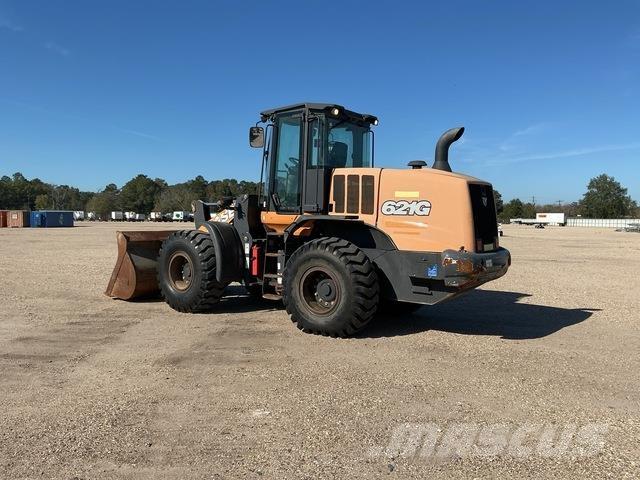 CASE 621G Gumikerekes homlokrakodók