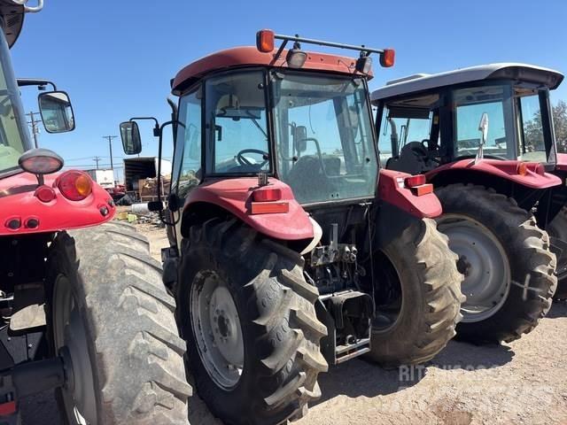 Case IH JX80 Traktorok