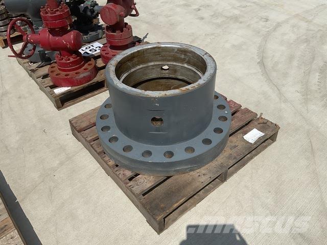  Casing Head Építőipar - Egyebek