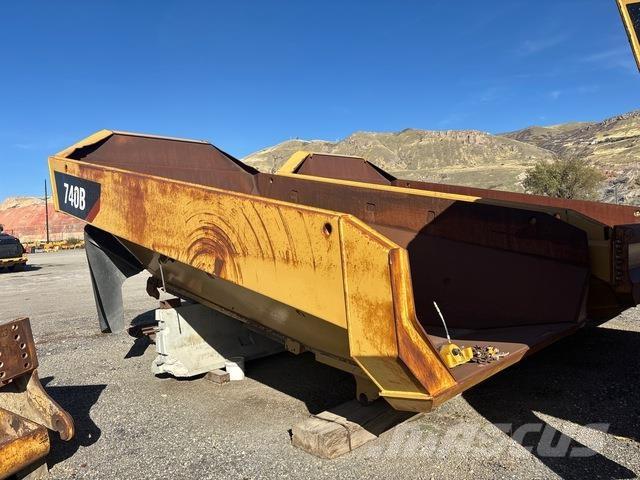 CAT  Haszonjárművek - Egyéb