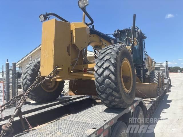 CAT 140 Gréderek