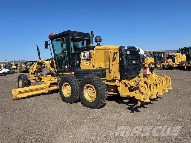 CAT 140 Gréderek
