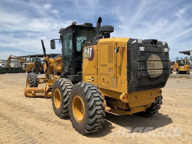 CAT 140 Gréderek