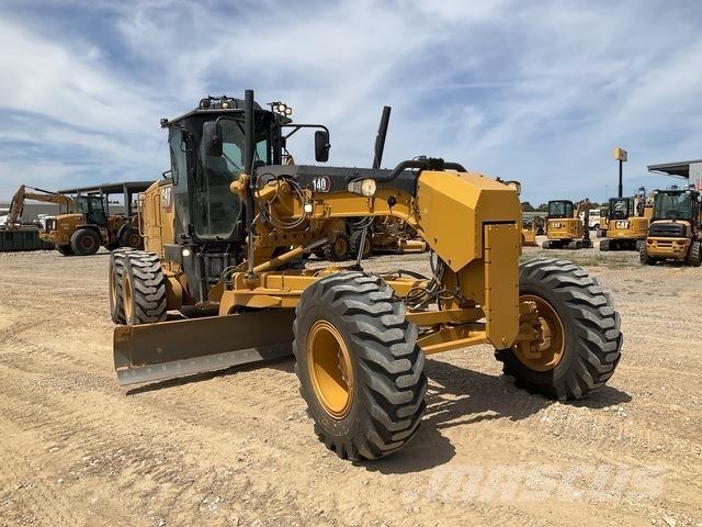 CAT 140 Gréderek