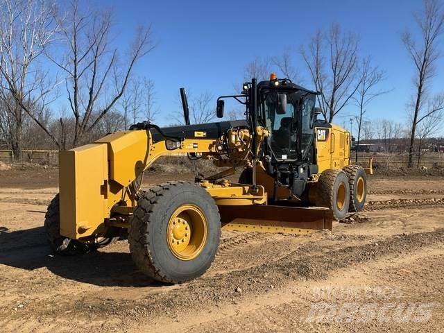 CAT 140M3 Gréderek
