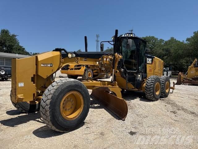 CAT 140M3 Gréderek