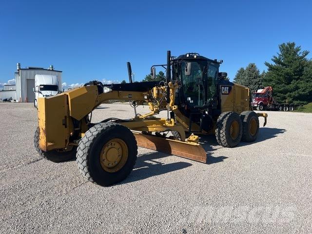 CAT 140M3 AWD Gréderek