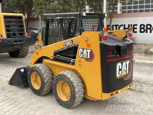 CAT 216B3 Kompaktrakodók