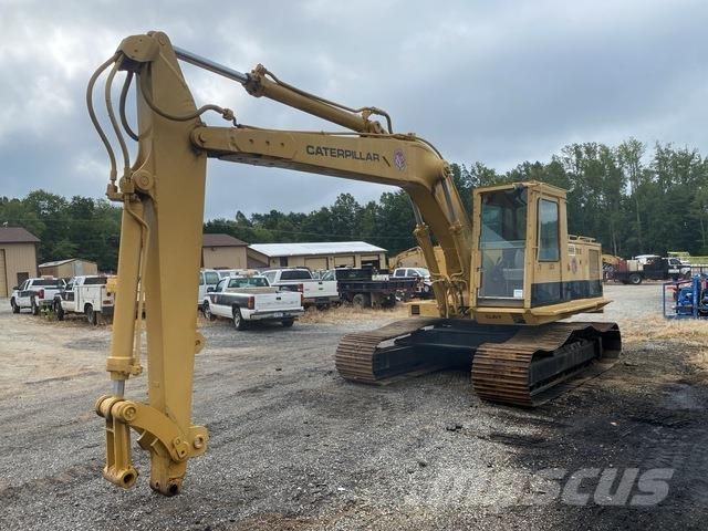 CAT 225 Lánctalpas kotrók