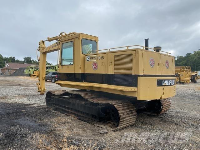 CAT 225 Lánctalpas kotrók