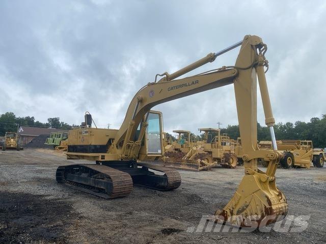 CAT 225 Lánctalpas kotrók