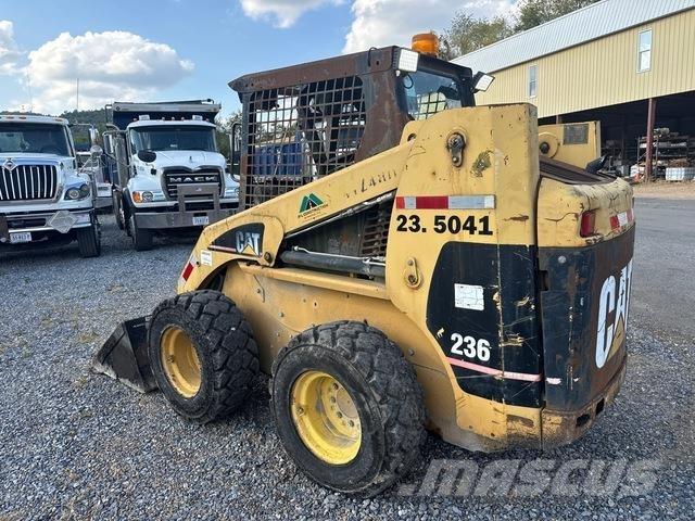 CAT 236 Kompaktrakodók