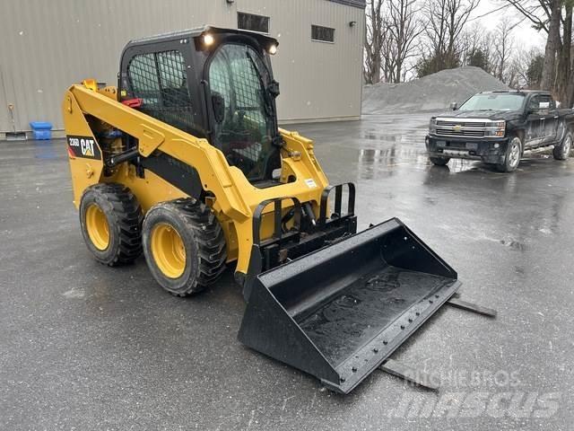 CAT 236D Kompaktrakodók