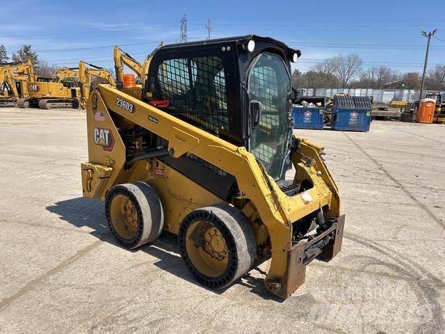 CAT 236D3 Kompaktrakodók