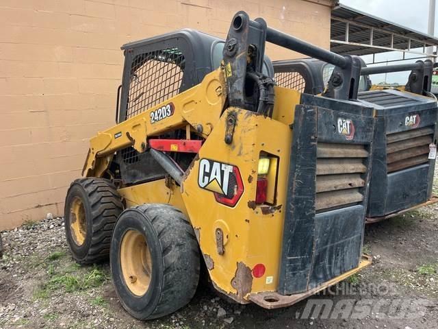 CAT 242D3 Kompaktrakodók